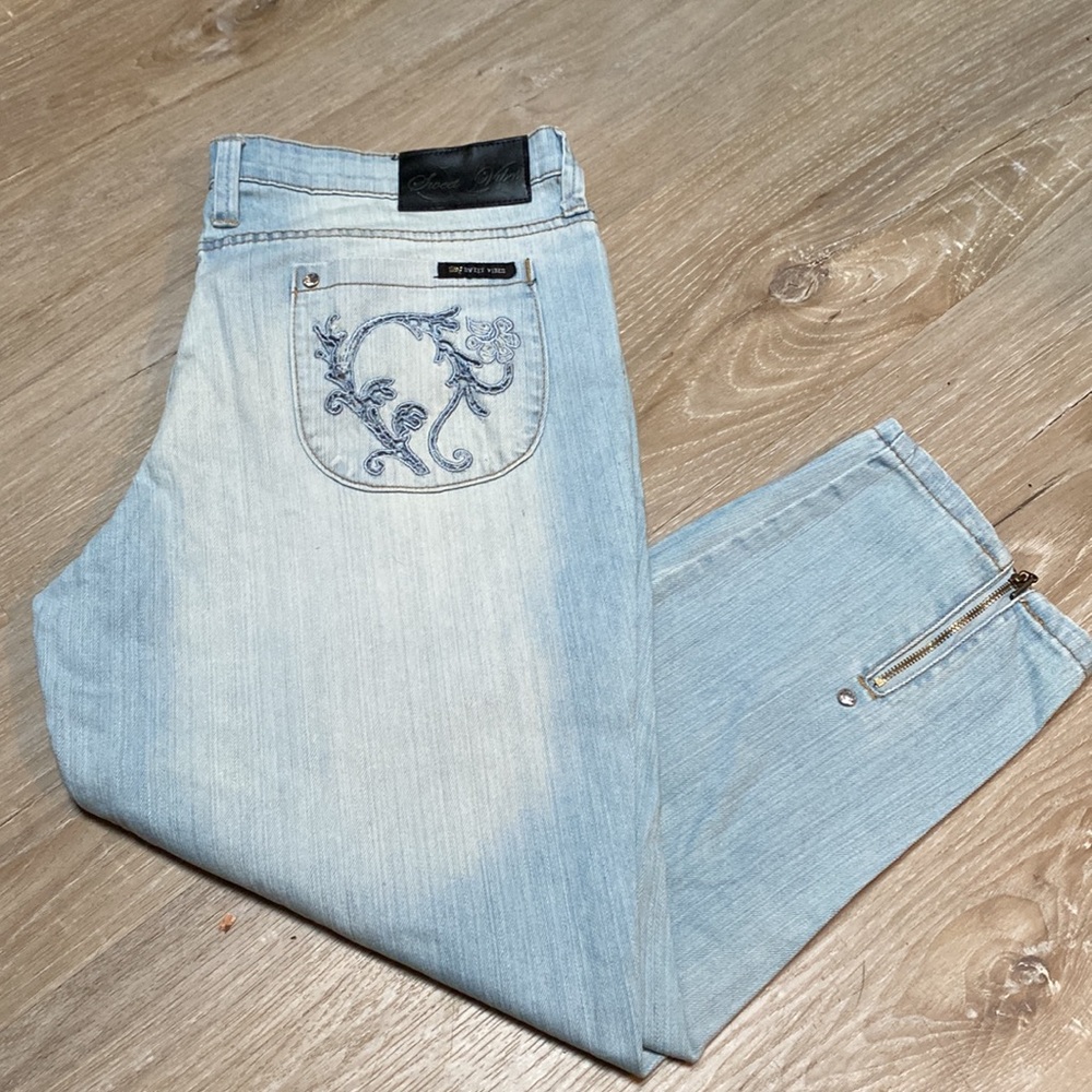 Sweet vibes Capris